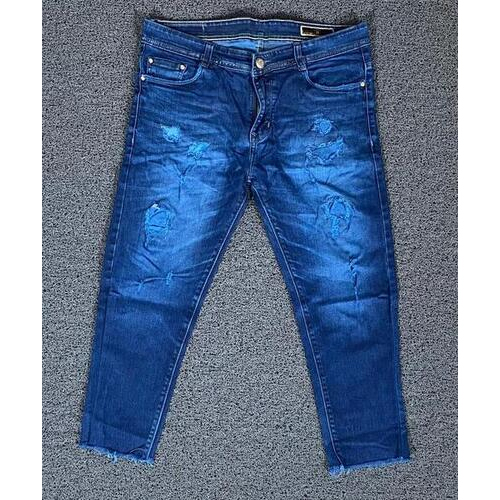 Basic Jeans