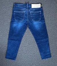 Basic Jeans